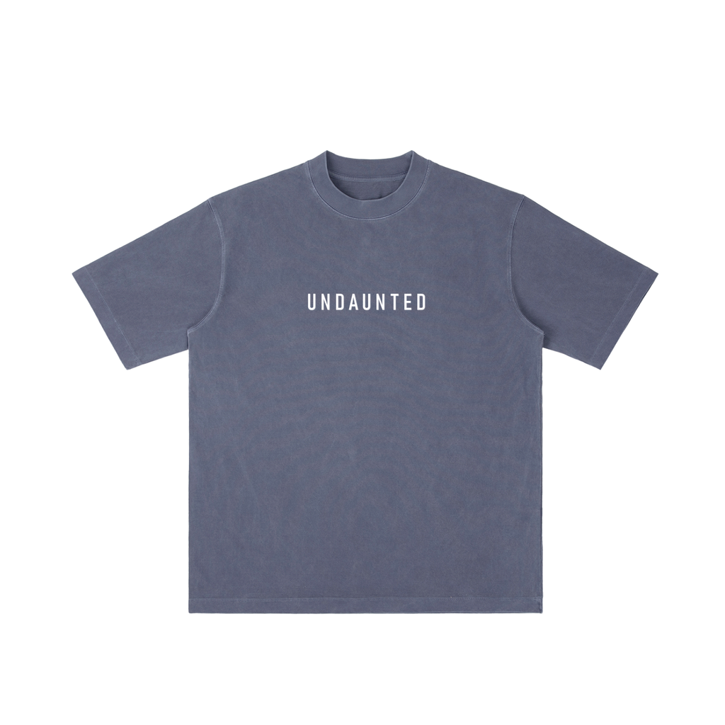 เสื้อยืดสตรีทแวร์ทรงโอเวอร์ไซส์ "Undaunted"